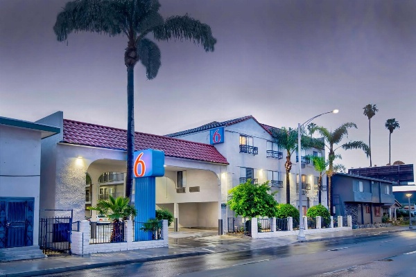 Motel 6 Inglewood, CA Main image